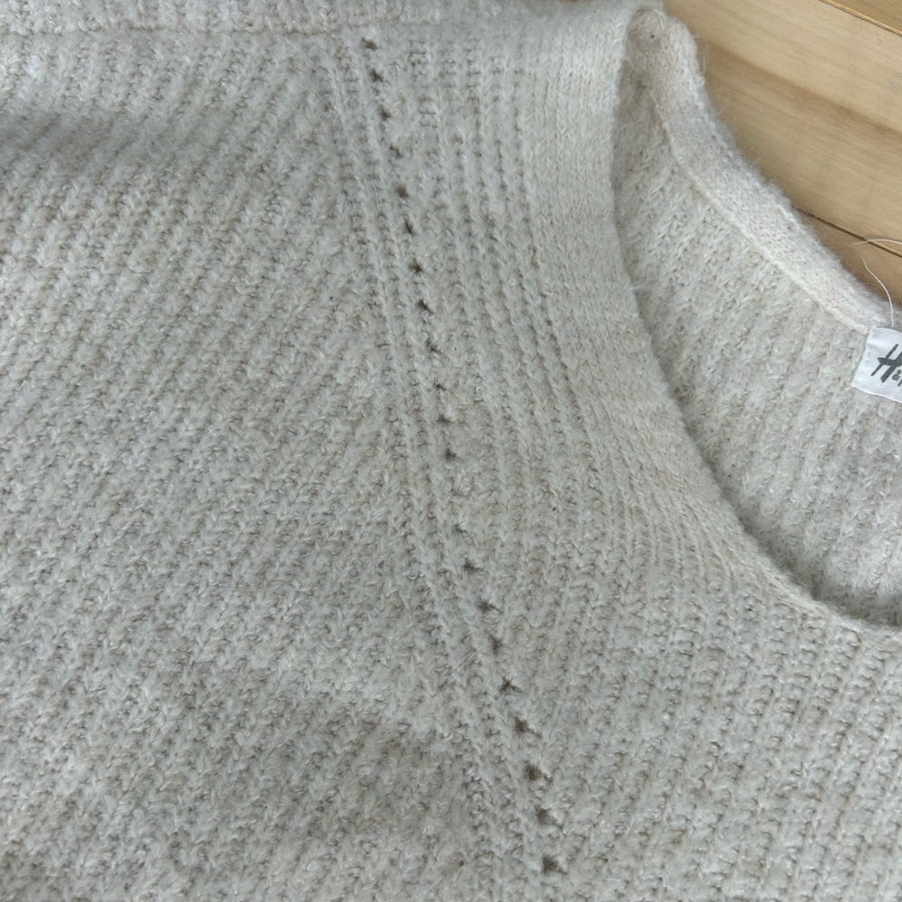 ~Fall sweater~ - Picture 4 of 4